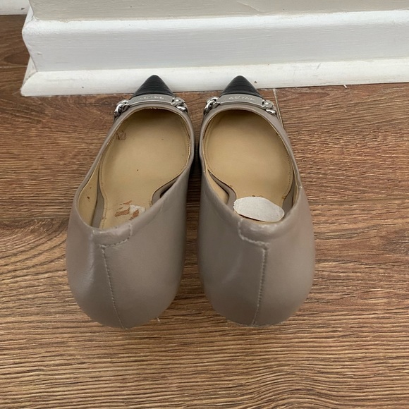 Coach shoes Leather Heels with black tip size 7/12 - Picture 2 of 6